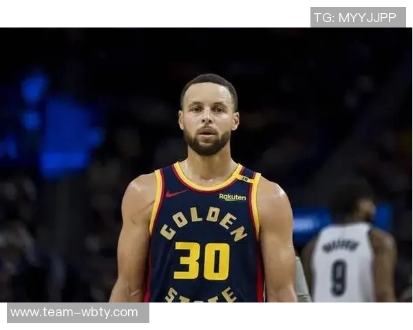 库里膝盖不适将缺阵明日或需再次进行MRI检查